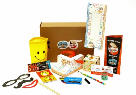 free-kinder-canada-smile-box-giveaway